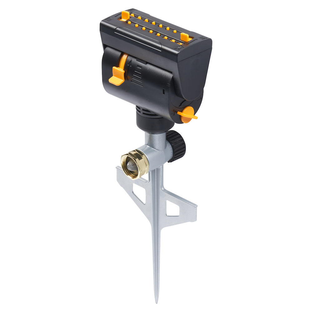 MiniMax™ Turbo Oscillating Sprinkler on Step-Spike – Melnor