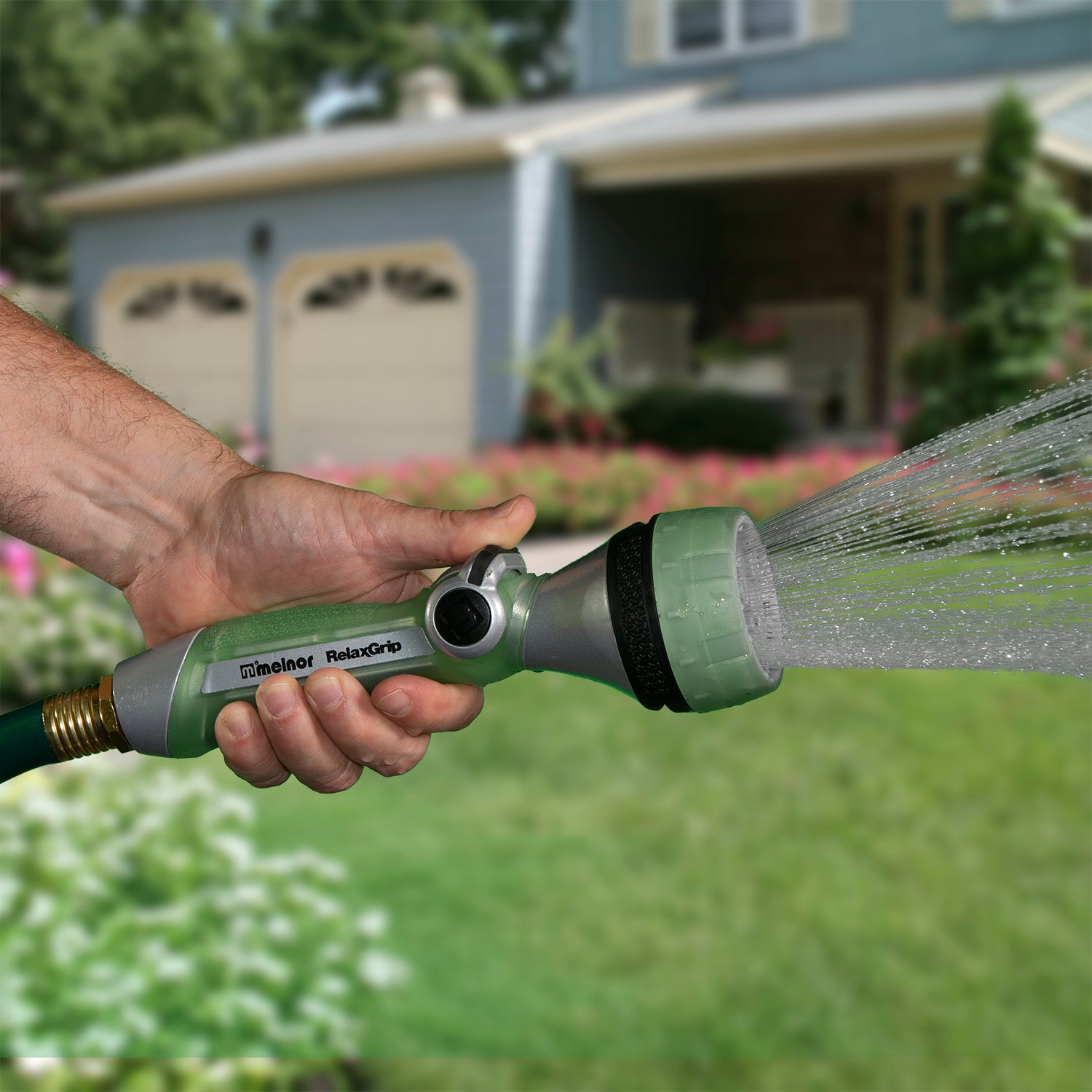 RelaxGrip® Metal 7-Pattern Twist Nozzle – Melnor