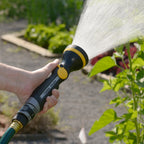 RelaxGrip® Thumb-Control Straight Shower Nozzle
