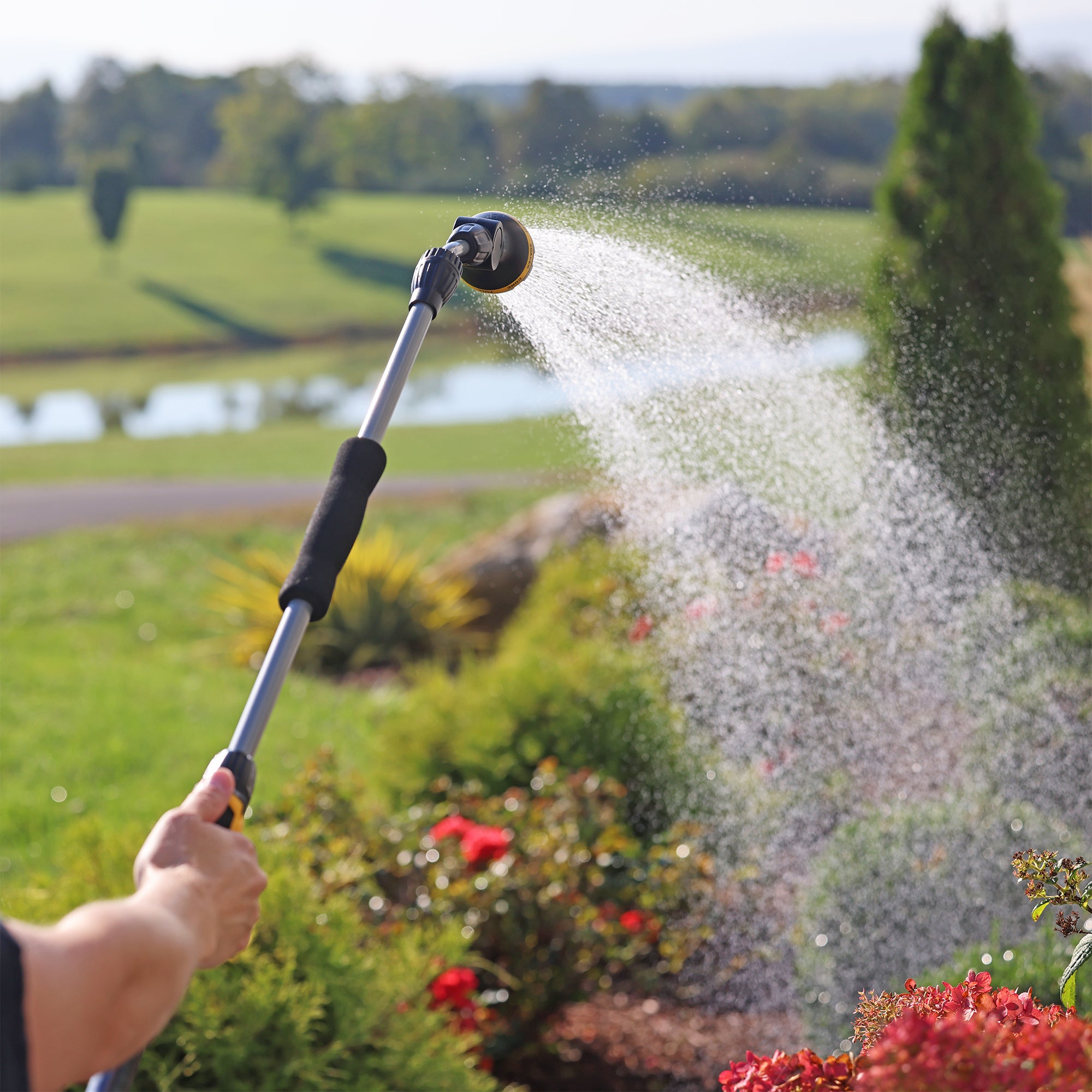 RelaxGrip® 8-Pattern Watering Extension Wand – Melnor