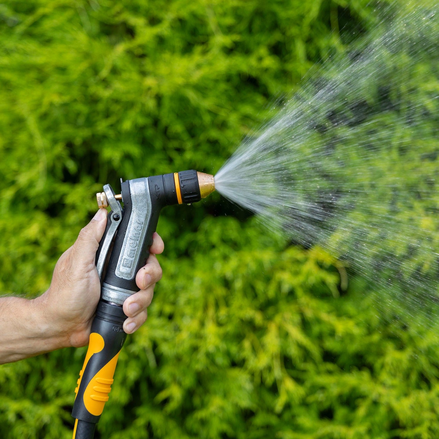りえ Heavyweight Metal Adjustable Nozzle – Melnor