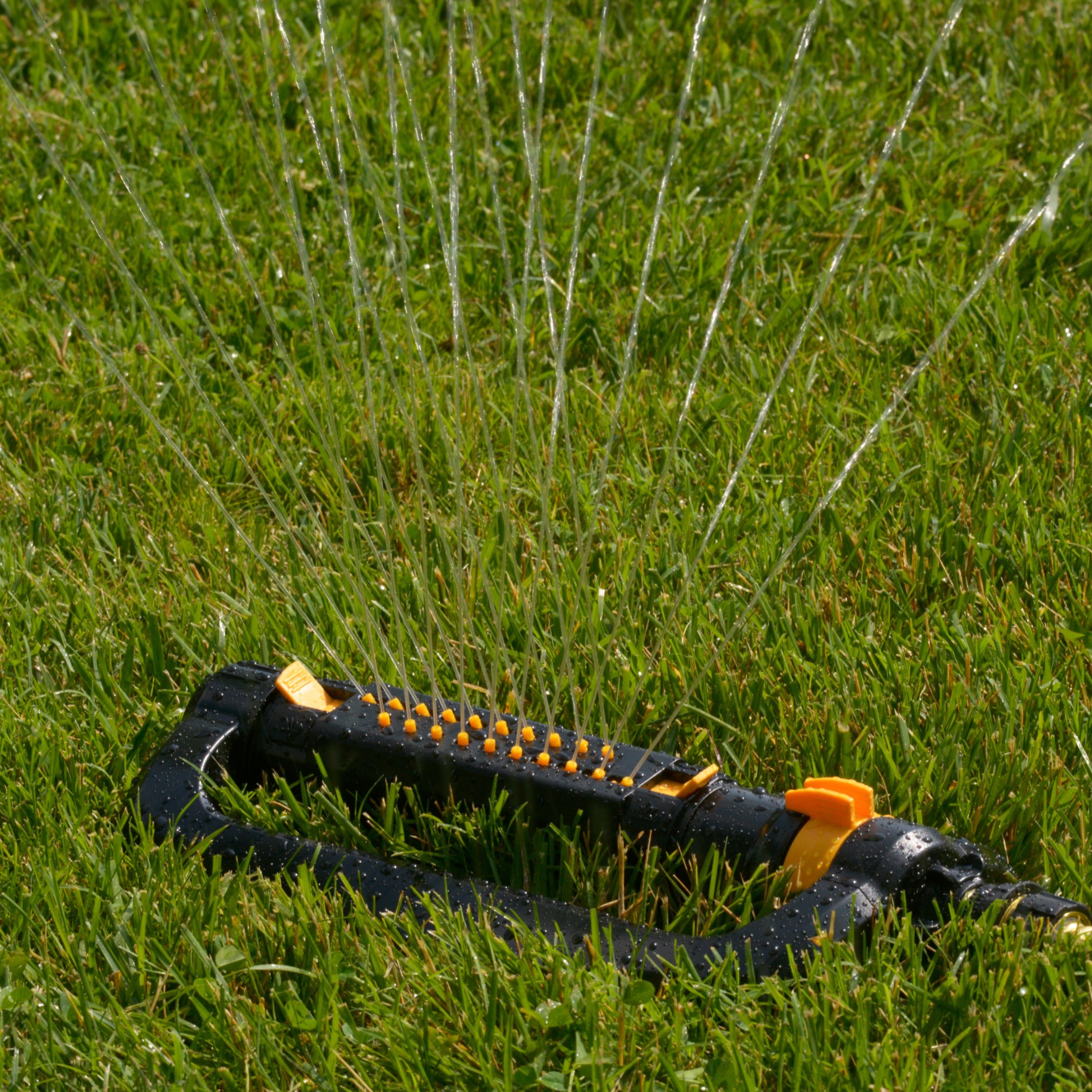 CrossStream Turbo Oscillating Sprinkler